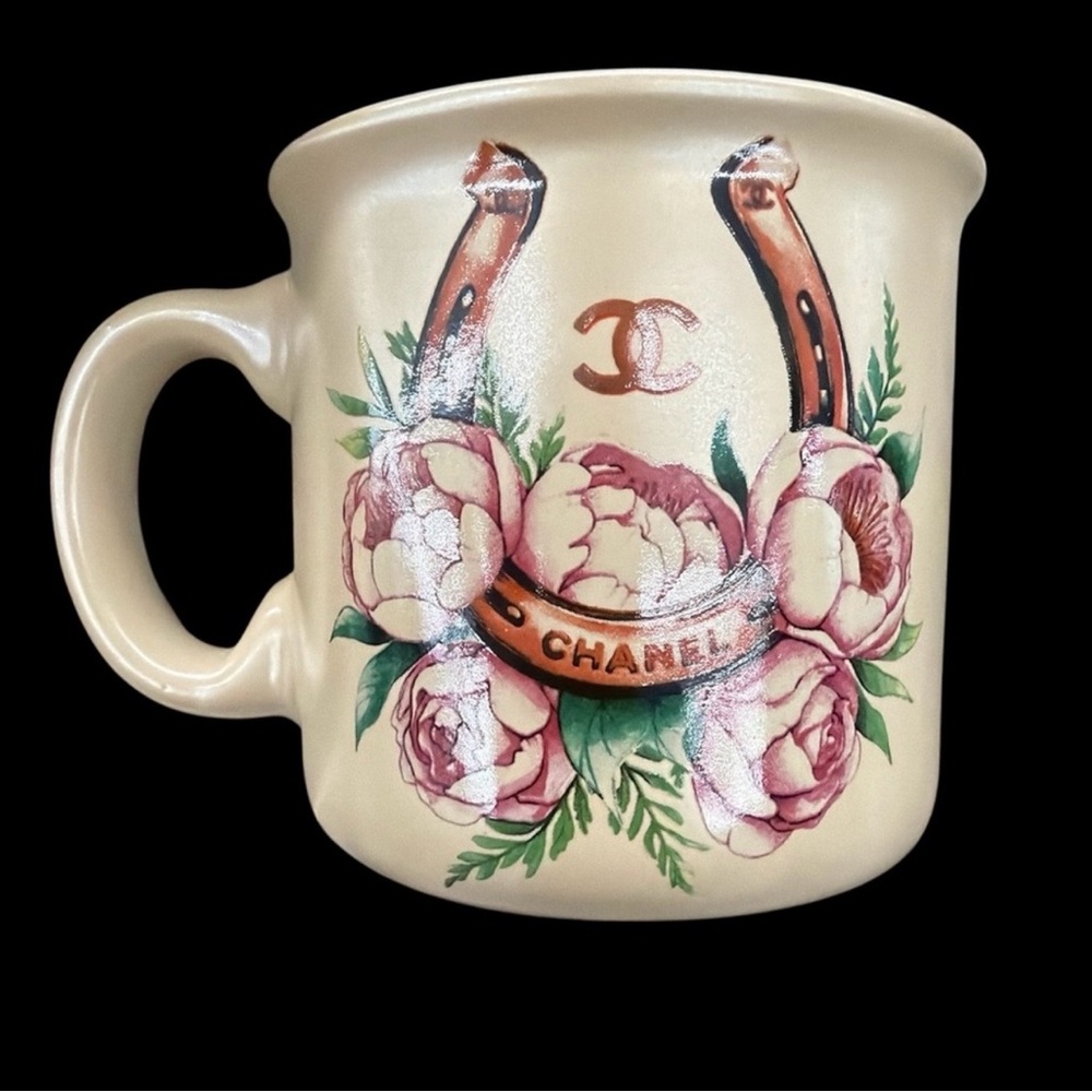 Fashion Cream Mug with Pink Floral & Gold Horseshoe Western Motif NWT